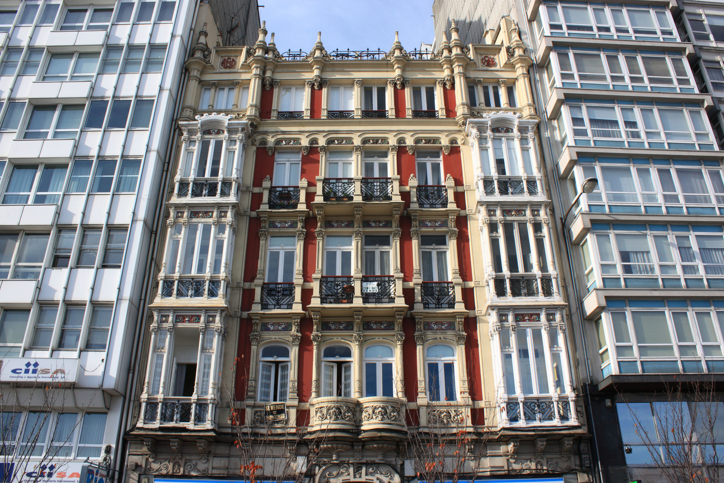 CASA MANUEL FERNÁNDEZ