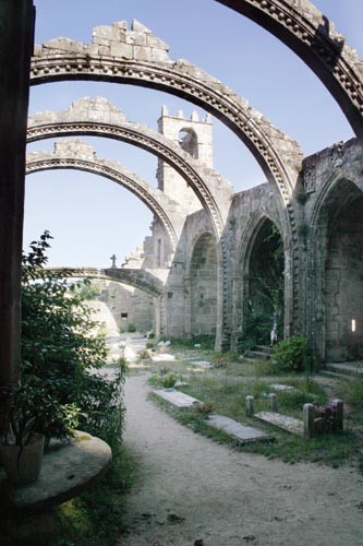 RUINAS DE SANTA MARIÑA DOZO
