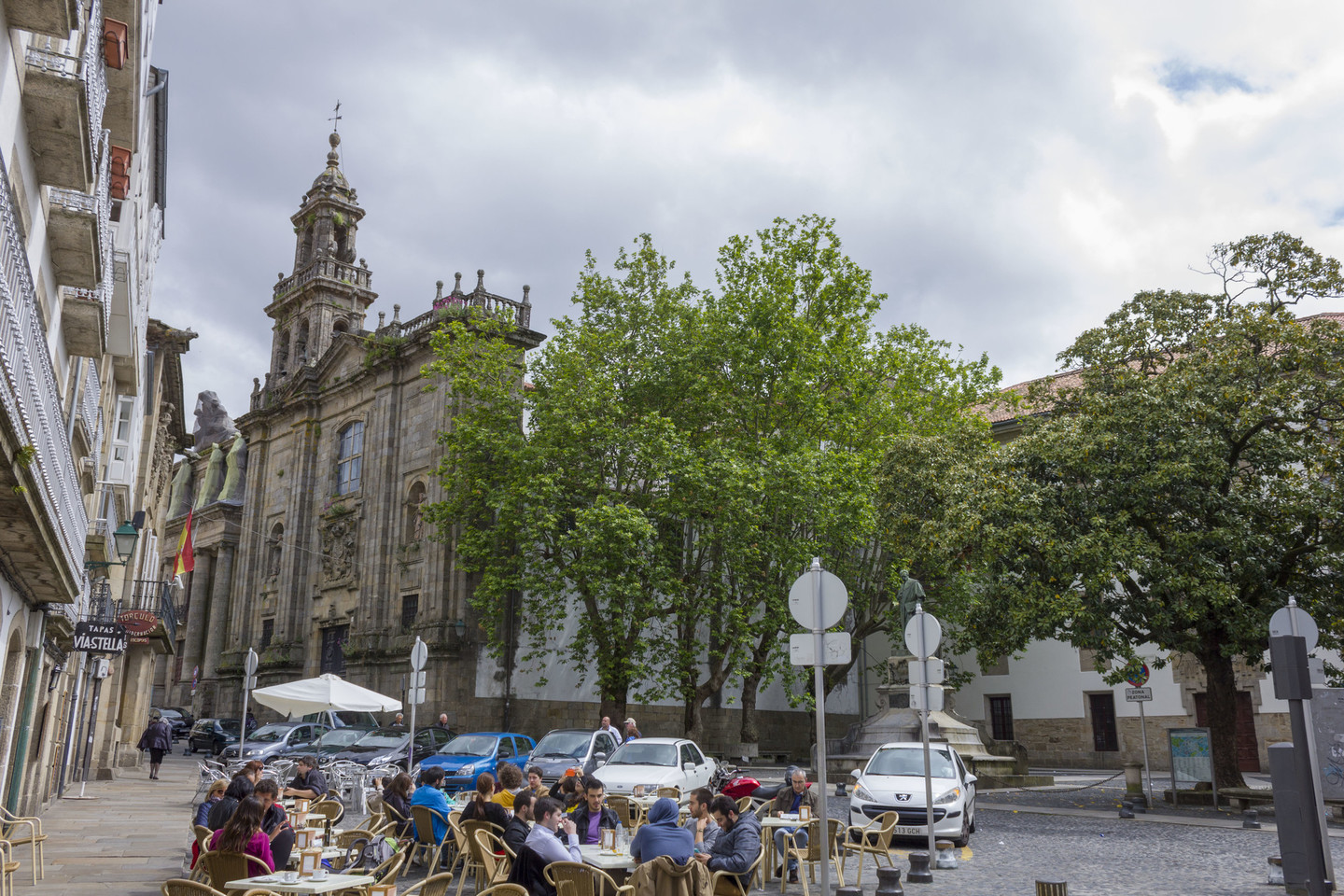 IGREXA DA COMPAÑÍA OU DA UNIVERSIDADE