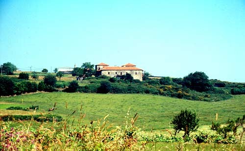 PAZO DE QUIROGA O TOR. S.TIRSO