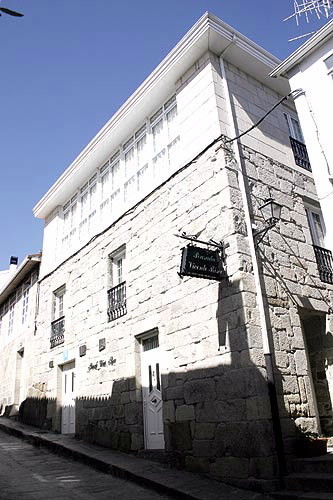 NÚCLEO ANTIGO DE CASTRO CALDELAS