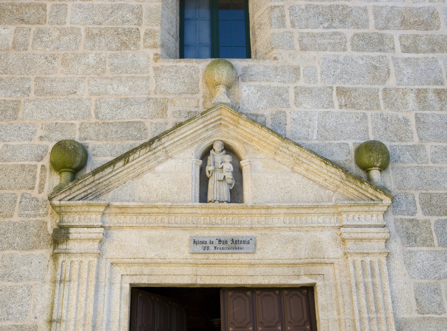 IGREXA E CONVENTO DE SANTO ANTONIO