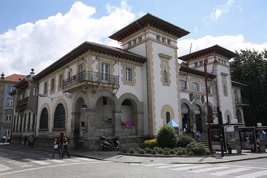 EDIFICIO DE CORREOS