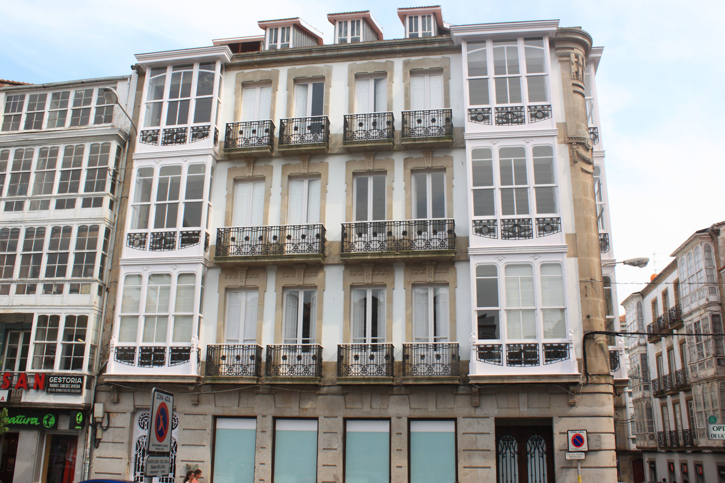 EDIFICIO HOTEL IDEAL ROOM