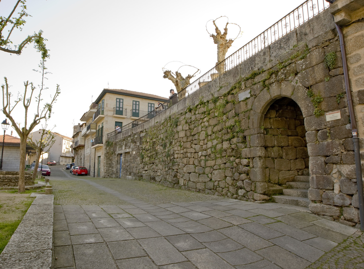 MURALLA DA VILA DE RIBADAVIA
