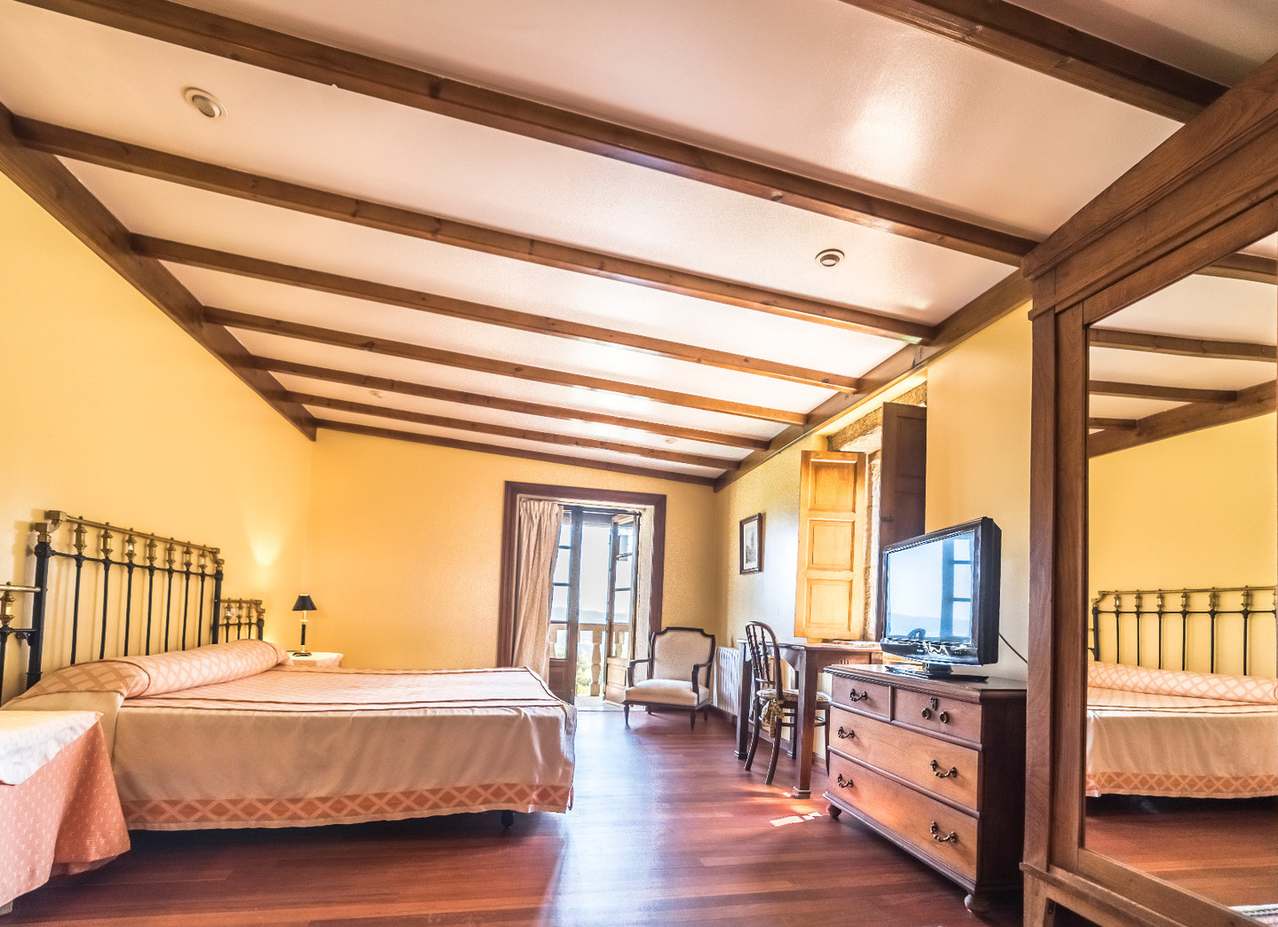 CASA GRANDE DE FUENTEMAYOR