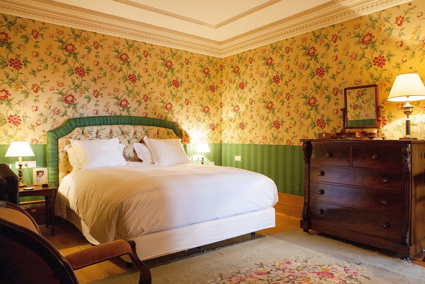 PAZO DE BRANDESO & COUNTRY CLUB