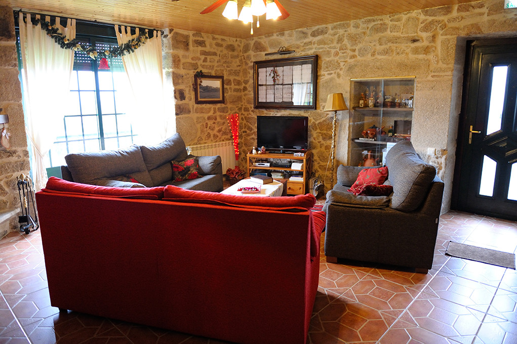 CASA RURAL OS CARBALLOS