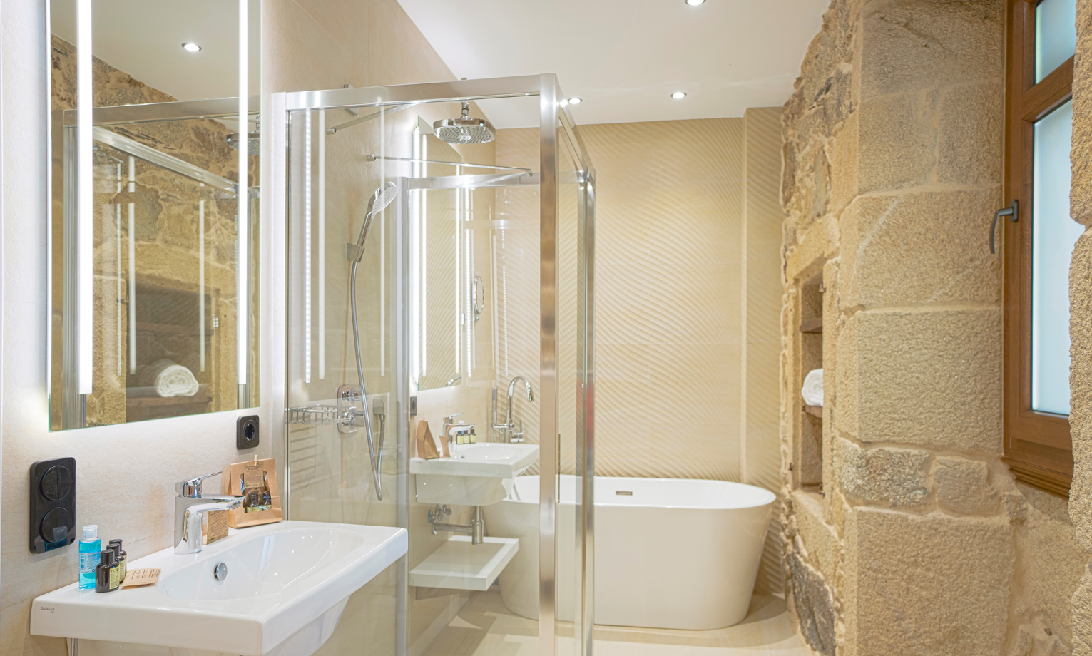 AS TORRES DA HERMIDA