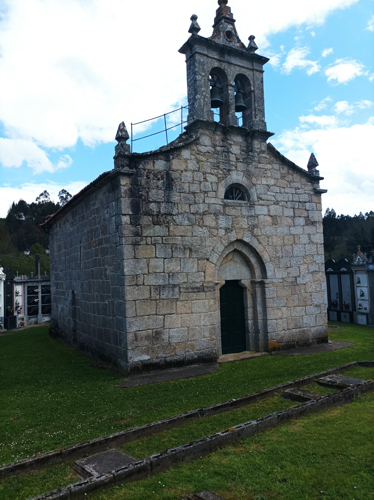 IGREXA DE SANTA MARÍA DE CUÍÑA