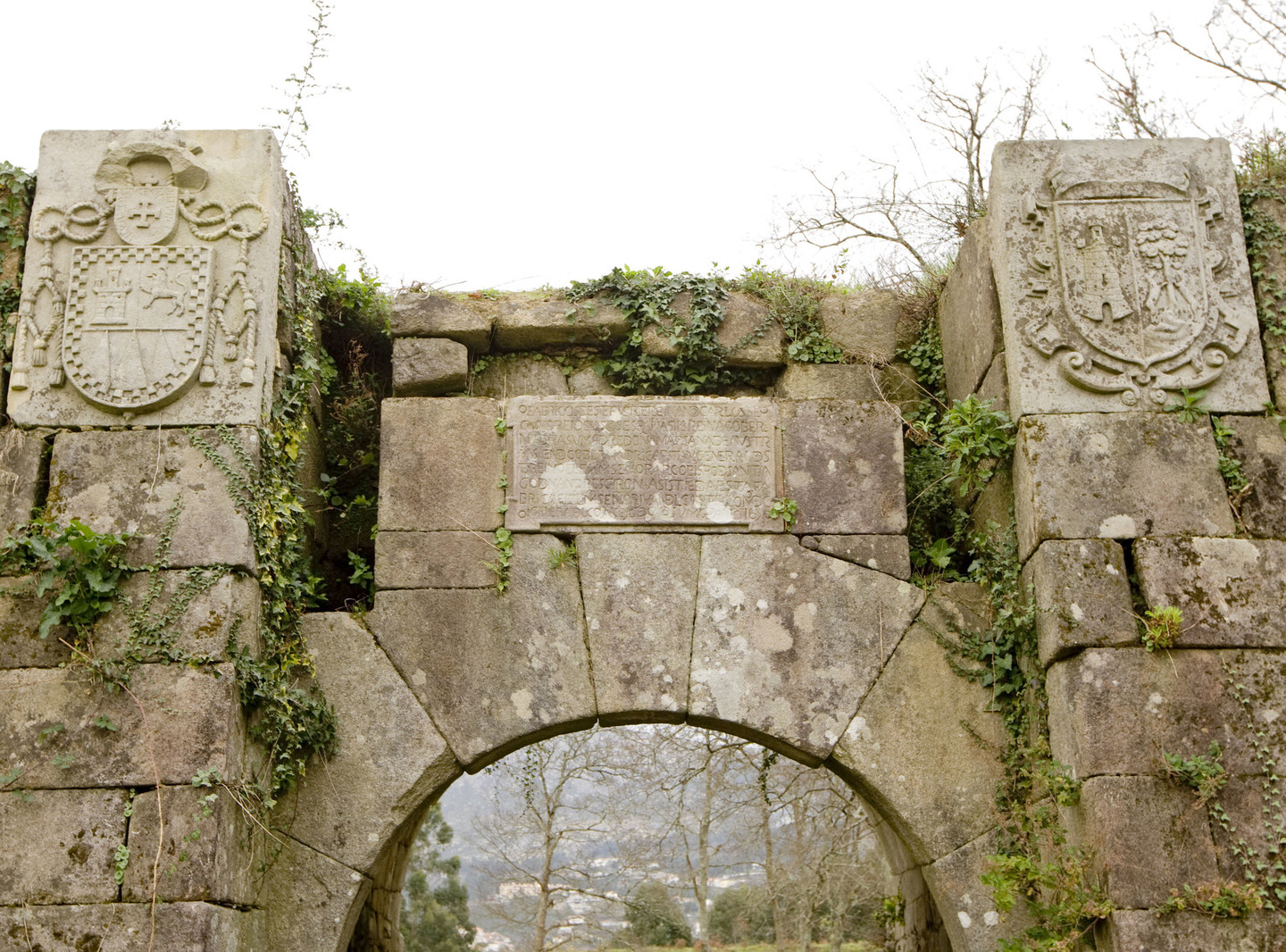 CASTELO MILITAR DE GOIÁN