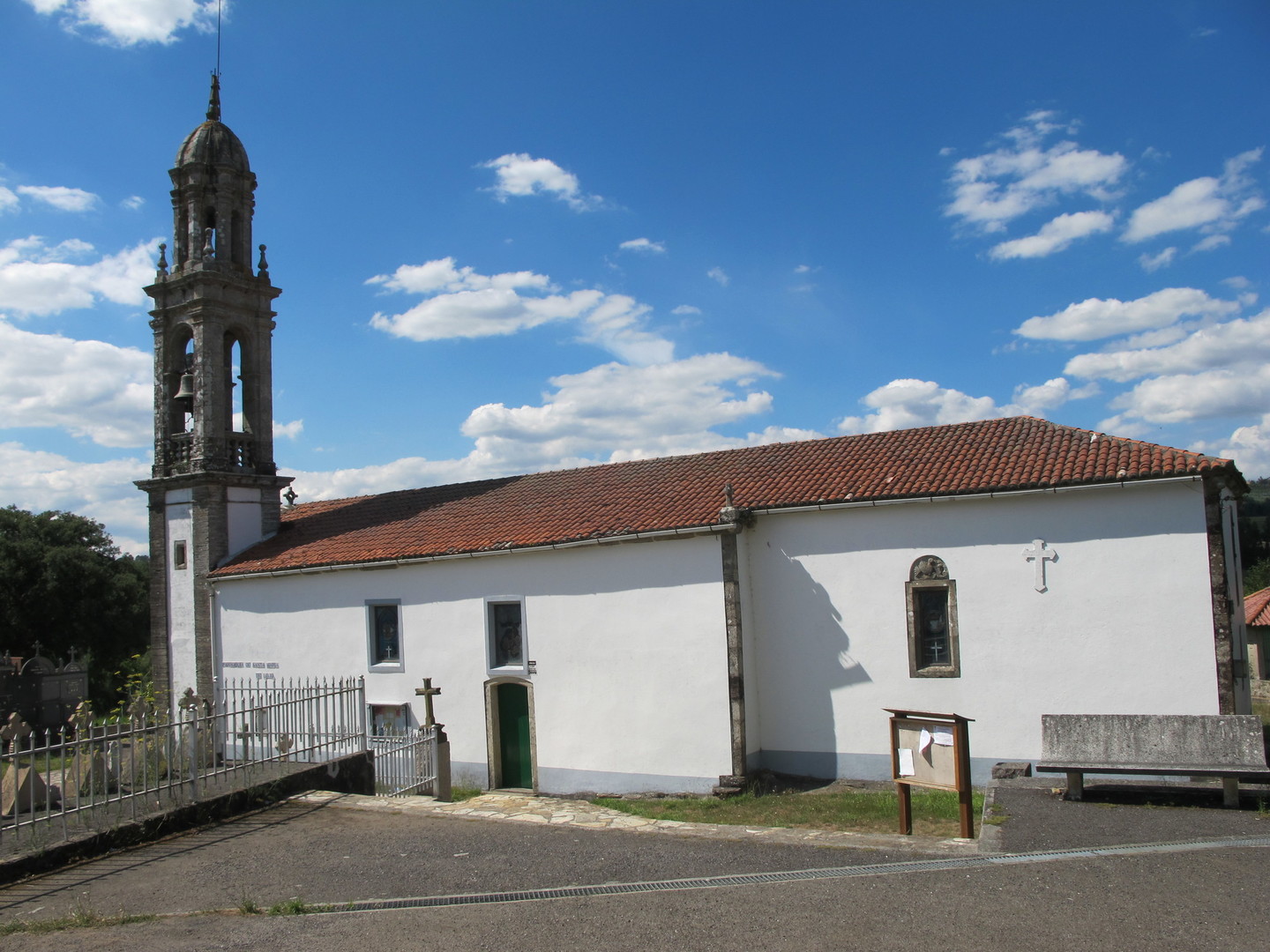IGREXA PARROQUIAL DE SANTA MARÍA DE LOXO