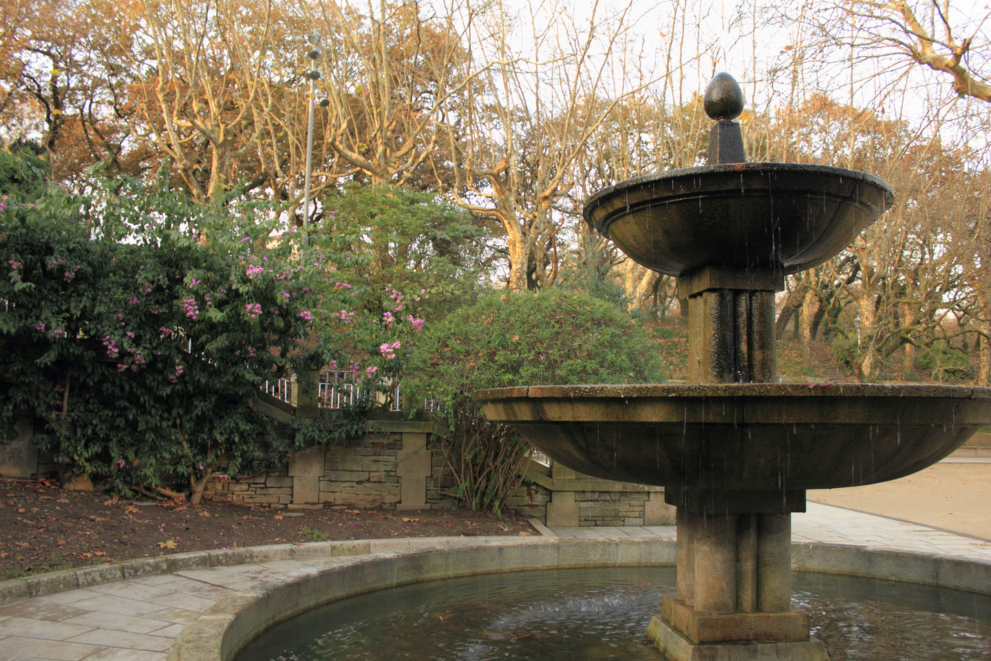 FONTE NO PASEO CENTRAL DA ALAMEDA