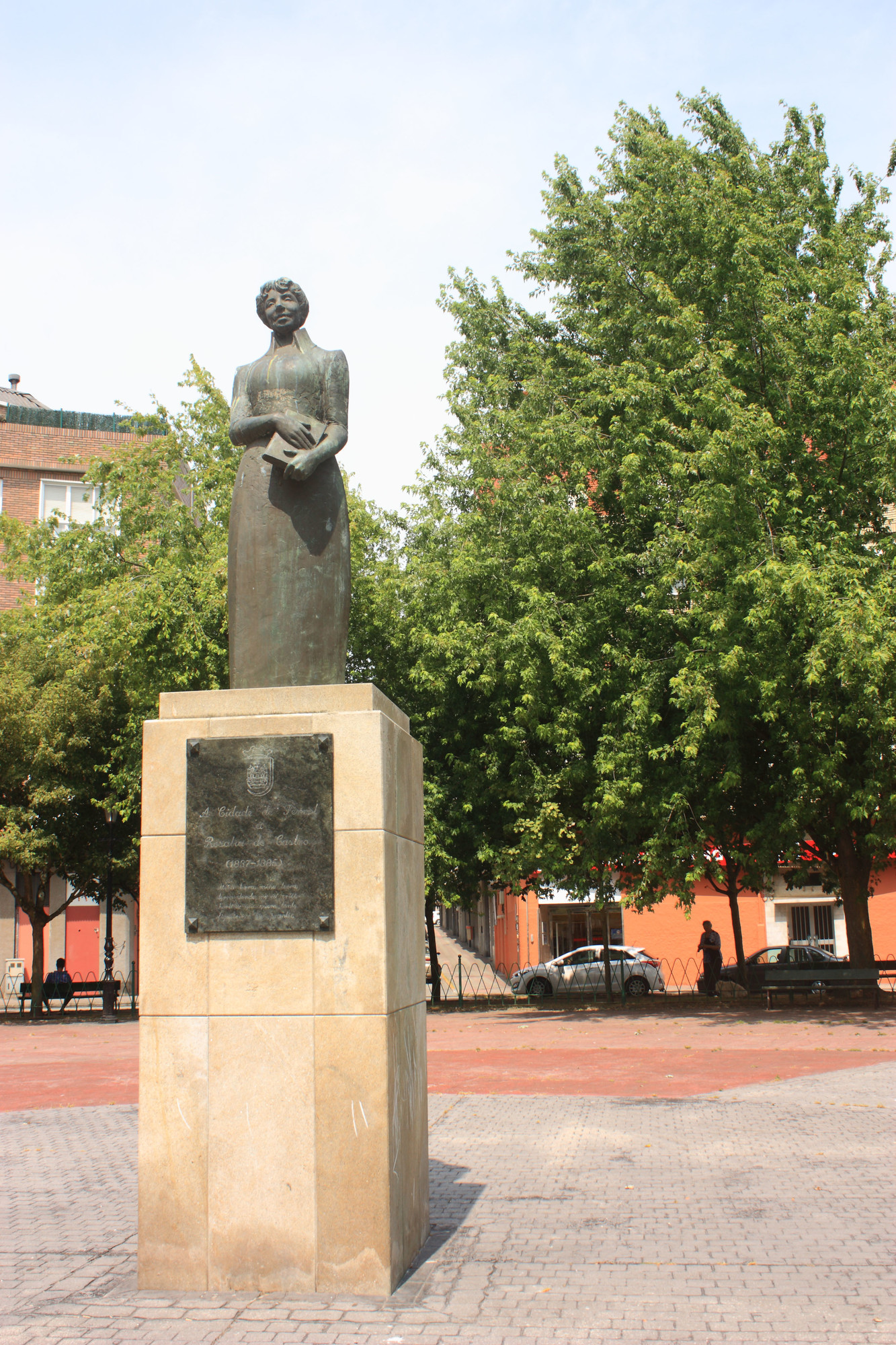 XARDÍNS PRAZA ROSALÍA DE CASTRO