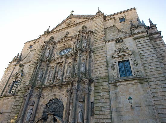 MOSTEIRO DE SAN MARTIÑO PINARIO