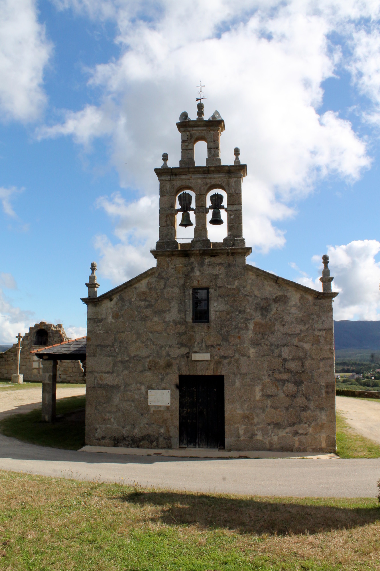 IGREXA PARROQUIAL SAN SALVADOR DE O CASTRO DE OURO