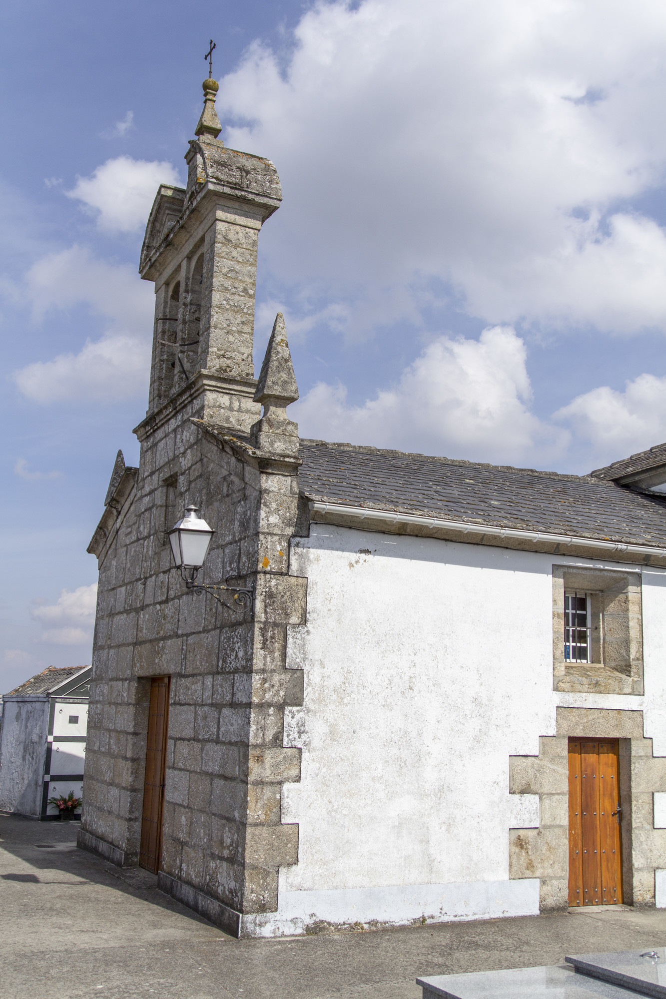 IGREXA PARROQUIAL DE SANTIAGO DE PIÚGOS