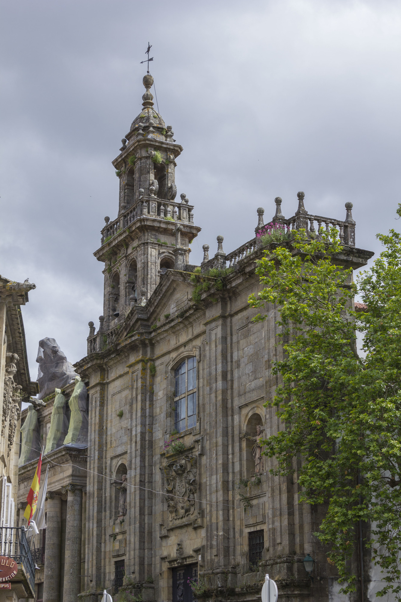 IGREXA DA COMPAÑÍA OU DA UNIVERSIDADE