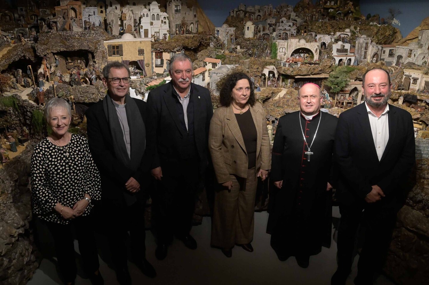 ??? imaxes[1]/titulo ???