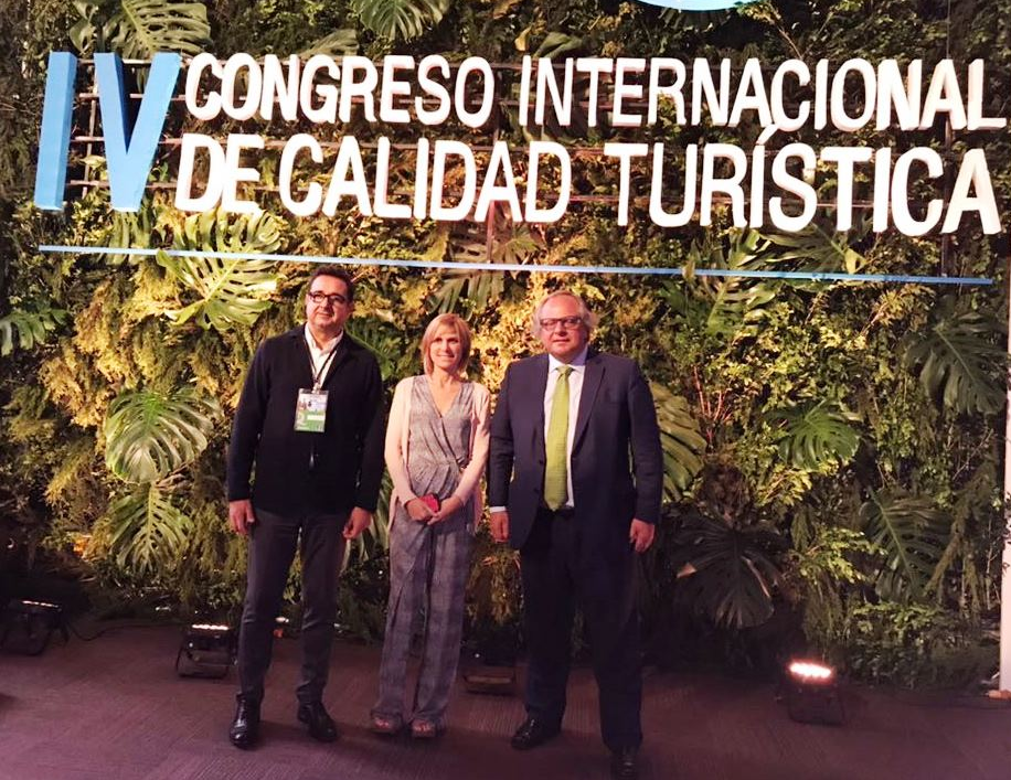 Nava Castro no congreso sobre Calidade turística de Colombia.