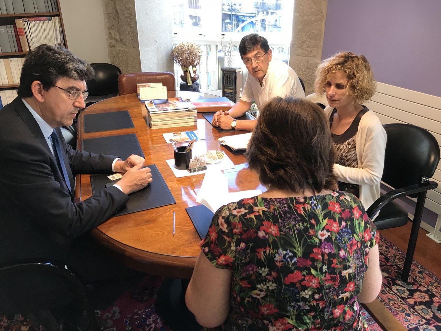 Reunión en Vigo.