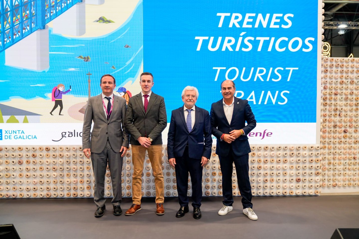 Trens turísticos