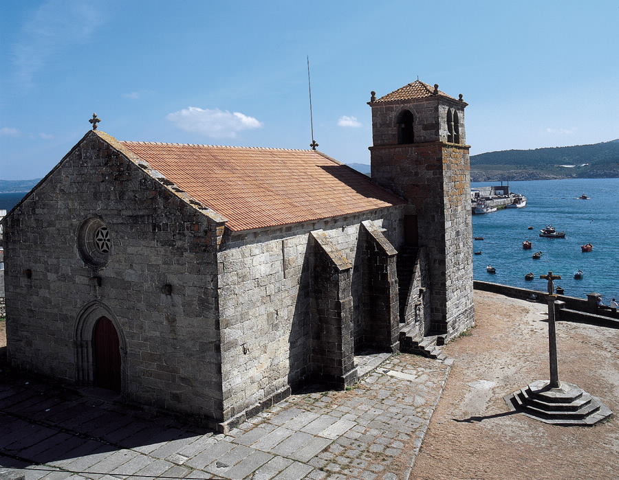 Resultado de imagen de iglesia de laxe