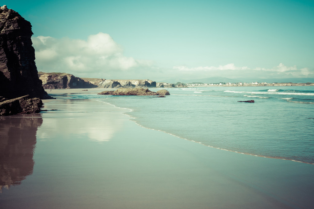 From Ribadeo to Pico da Frouxeira: via “the cathedrals” of the Cantabrian Sea